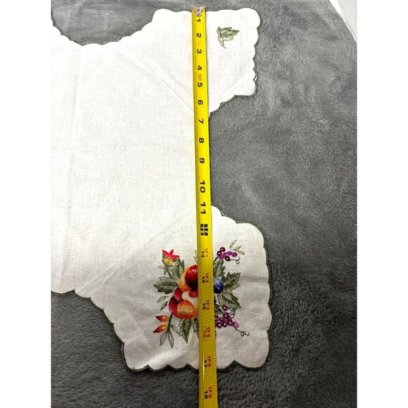 Vtg Embroidered Hndmde Linen Tablecloth 17x17 Square Cottage Country Core Fruits - Picture 5 of 9